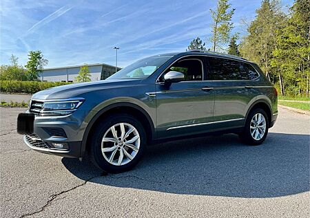VW Tiguan Allspace Volkswagen Highline 4Motion