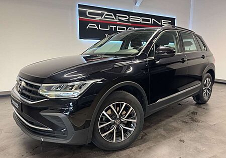 VW Tiguan Volkswagen 2.0 TDI DSG Life**Navi+Winter**