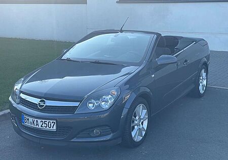 Opel Astra Twin Top 1.8 Edition