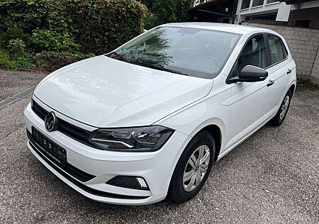 VW Polo Volkswagen VI 1,0 MPI Trendline 1.Hd unffrei S-Heft dt