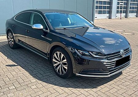 VW Arteon Volkswagen 1,5 TSI Elegance Leder ACC Kamera ACTIVE