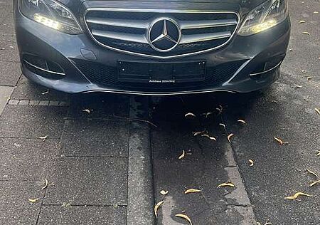Mercedes-Benz E 200 CDI BlueEfficiency (212.005)