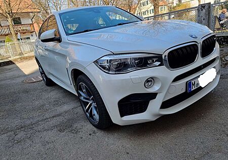 BMW X6 M DRIVERS PACKAGE