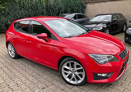 Seat Leon 1.8 TSI,FR,DSG,LED,AHK,PDC,ALU,SCHALTWIPPEN