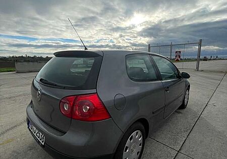 VW Golf Volkswagen 1.4 Trendline