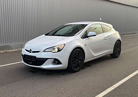 Opel Astra J GTC OPC Line 1. Hand