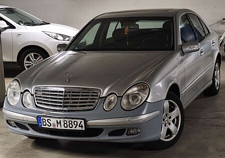 Mercedes-Benz E 200 CDI (211.004)