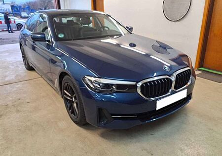 BMW 530 d xDrive MildHybrid Harman Kardon AHK