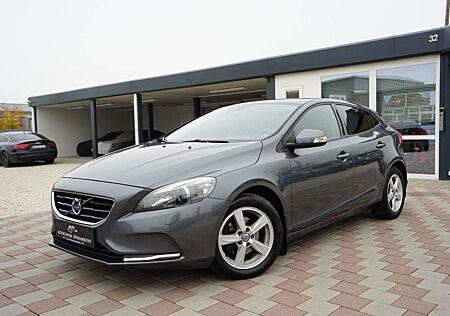 Volvo V40 You! 1.6*SHZ*Navigation*Tempomat*Bi-Xenon...