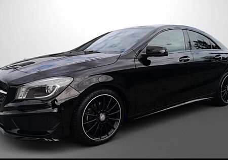 Mercedes-Benz CLA 180 AMG Line