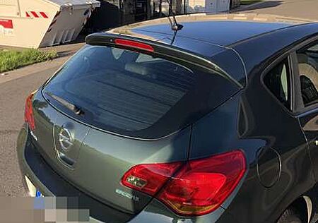 Opel Astra Edition