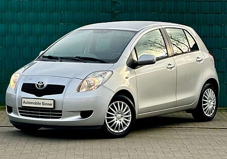 Toyota Yaris Sol+ Klima+ 1Hand+ TÜV NEU+ Isofix+ Gepflegt+++
