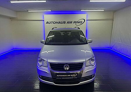 VW Touran Volkswagen 2.0 TDI DSG STANDHZG 3xPDC XEN AHK APPLE