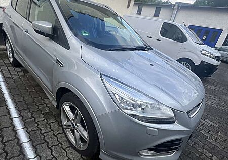 Ford Kuga 2.0 TDCi 4x4 Aut. Individual