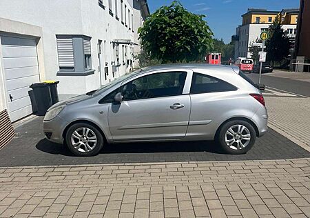 Opel Corsa 1.2 16V