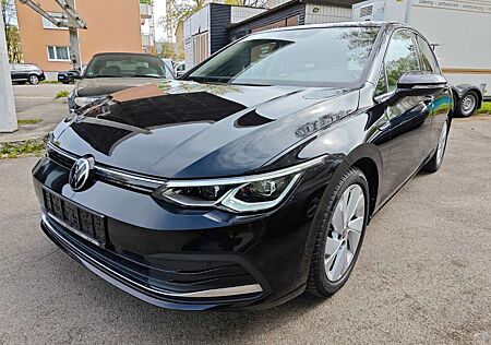 VW Golf Volkswagen VIII Lim. Style Matrix-DCC-NAVI-PANO