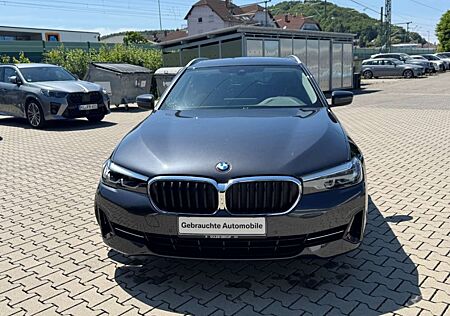 BMW 530 i A Touring AHK Pano Navi LED SHZ Sonnenschutz El.