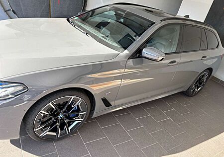 BMW 530d 530 G31 .xD/MSport/HUD/PANO/AHK/LASER/SHZ/*20*