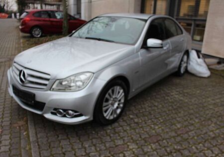 Mercedes-Benz C 220 CDI BlueEfficiency Elegance