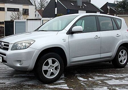 Toyota RAV 4 2.2-l-D-CAT 4x4 Sol