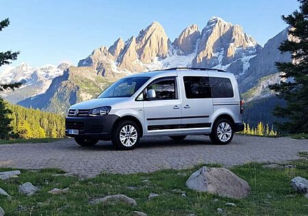 VW Caddy Volkswagen 1.6 TDI "Lil Explorer" - Camper