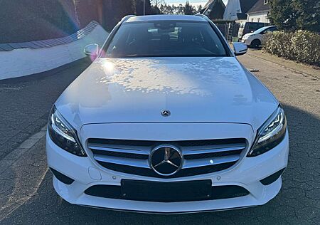 Mercedes-Benz C 300 T de AVANTGARDE LEDER NAVI LED STANDHEIZUNG