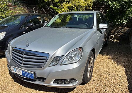 Mercedes-Benz E 200 CDI BlueEfficiency (212.005)
