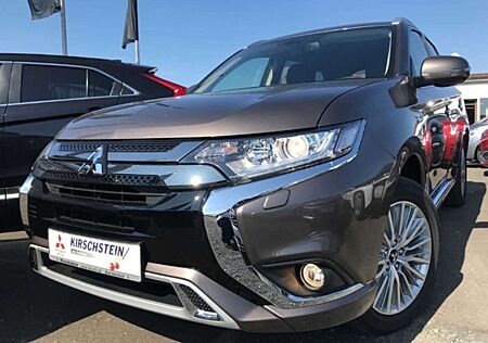 Mitsubishi Outlander Basis Spirit Navi Kamera