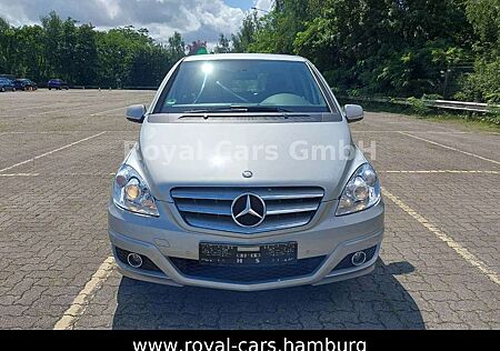 Mercedes-Benz B 180 KLIMA*PDC*LEDER*TEMPOMAT*MODELPFLEGE*8xBER