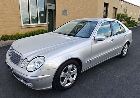 Mercedes-Benz E 220 CDI Automatik Classic,1.Hd, Airmatic,AHK,TÜV neu