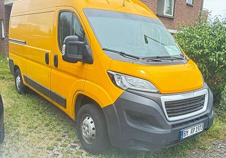 Peugeot Boxer HDi 330 L2H2 Premium