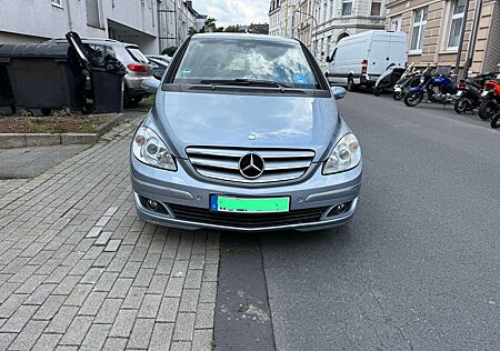 Mercedes-Benz B 200 CDI