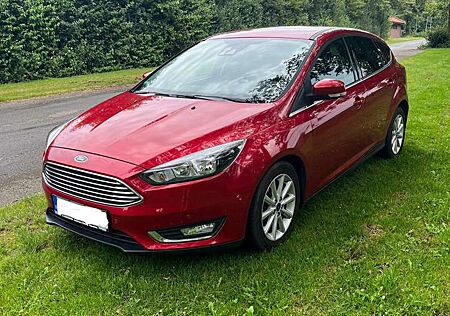 Ford Focus 1.0 EcoBoost Start-Stopp-System SYNC Edition