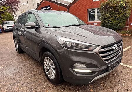 Hyundai Tucson 1.7 CRDi blue Advantage'LED'CAM'NAVI'1Han