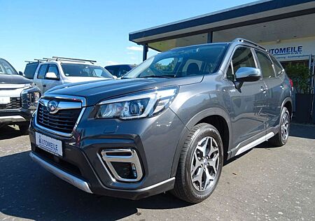 Subaru Forester 2.0i 1. HAND LED NAVI KAMERA AHK SHZ