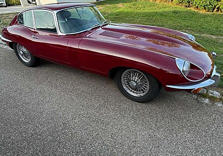 Jaguar E-Type Serie 2 Baujahr 1970 (USA)