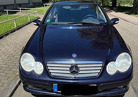 Mercedes-Benz C 180 Kompressor (203.746)