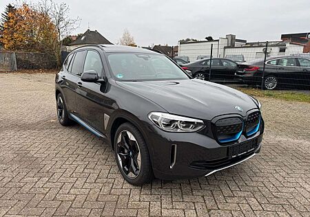 BMW iX3 Impressive*H/k*Head-up*360°Ka*Pano*Garant