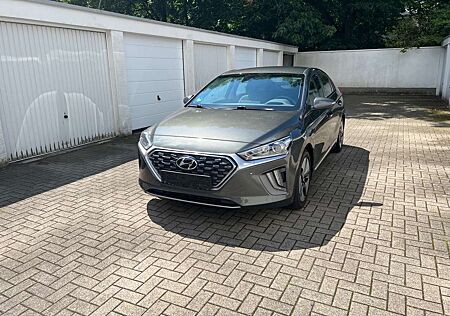 Hyundai Ioniq Hybrid 1.6 GDI