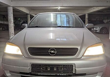 Opel Astra 1.6 Edition 2000