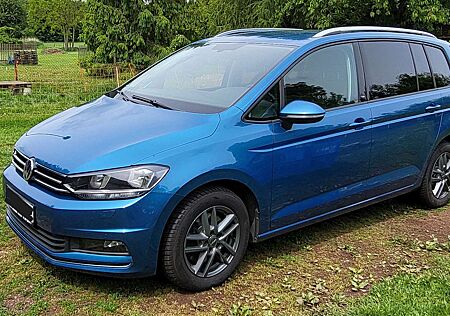 VW Touran Volkswagen 1.4 TSI (BlueMotion Technology) SOUND