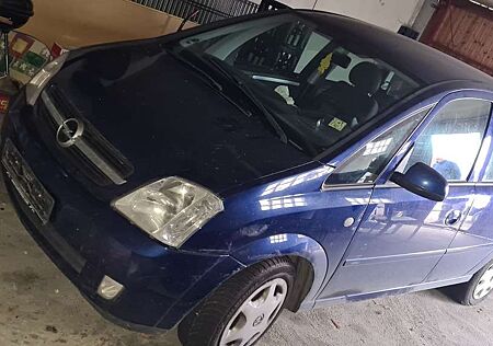 Opel Meriva -A Limousine