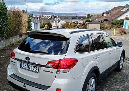 Subaru Outback 3.6R Automatik Exclusive