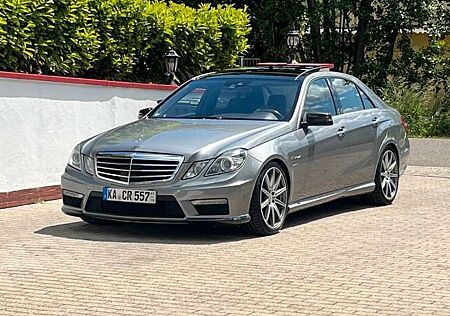 Mercedes-Benz E 63 AMG Speedshift MCT Performance Package