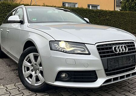 Audi A4 1.8 TFSI Ambiente Avant XENON PDC NAVI 2.HD