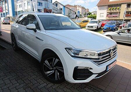 VW Touareg Volkswagen 3.0 V6 TDI 210kW 4MOT Tiptr. R-Line