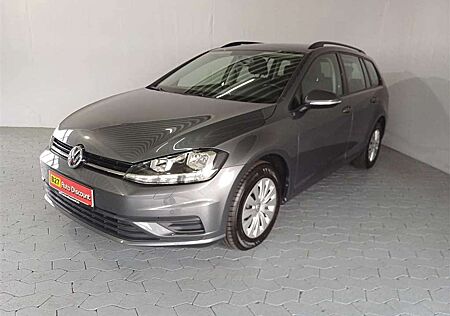 VW Golf Volkswagen 1.6 TDI Trendline NAVI+SHZ+PDC