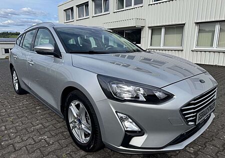 Ford Focus Turnier 1,5 CDTI Cool & Connect-LED-1 Hand