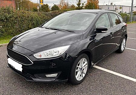 Ford Focus 1.6 TI-VCT Trend