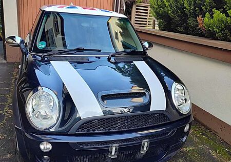 Mini ONE Seven